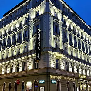 Otel Garden, Prag