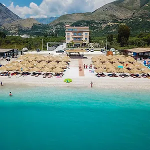 Sole Luna 4*, Borş Arnavutluk